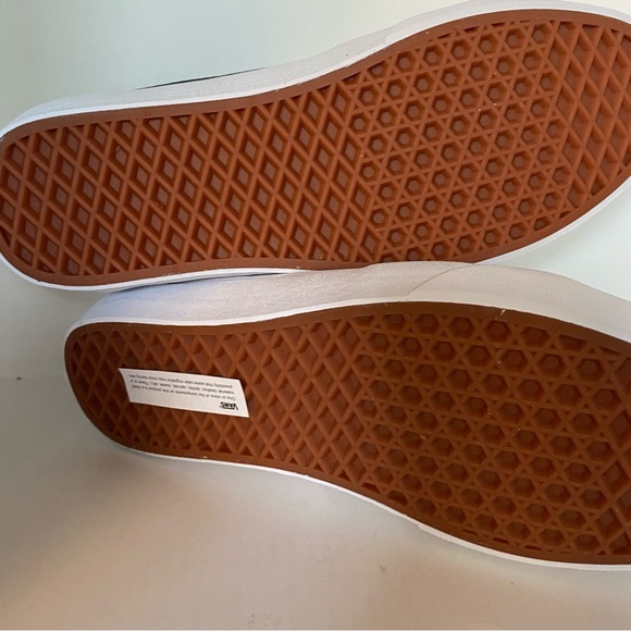 NEW VANS SK8 LOW UNISEX WHITE BLACK M 9.0 W 10.5 - Picture 7 of 9